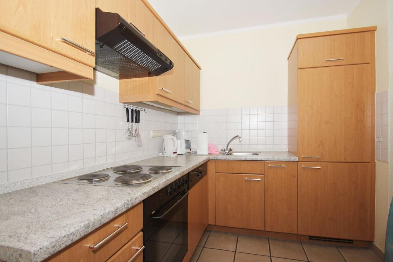 Balkon, Gratis Nutzung Vom Ahoi Erlebnisbad Und Sauna In Sellin - Villa Karola Fewo 09 Герен Екстер'єр фото