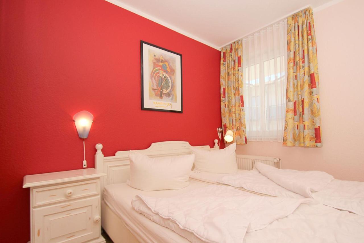 Balkon, Gratis Nutzung Vom Ahoi Erlebnisbad Und Sauna In Sellin - Villa Karola Fewo 09 Герен Екстер'єр фото